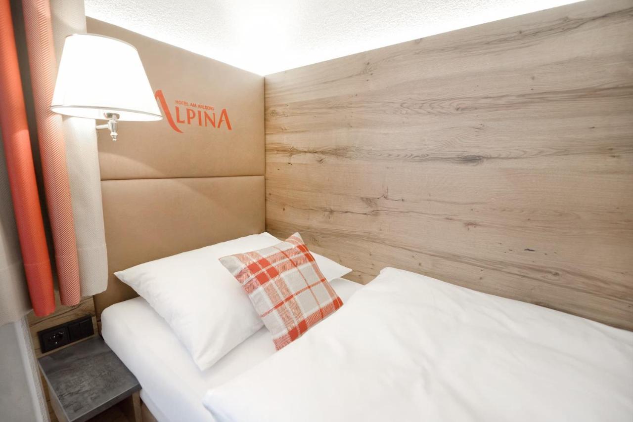 Hotel Alpina Superior Pettneu am Arlberg Luaran gambar